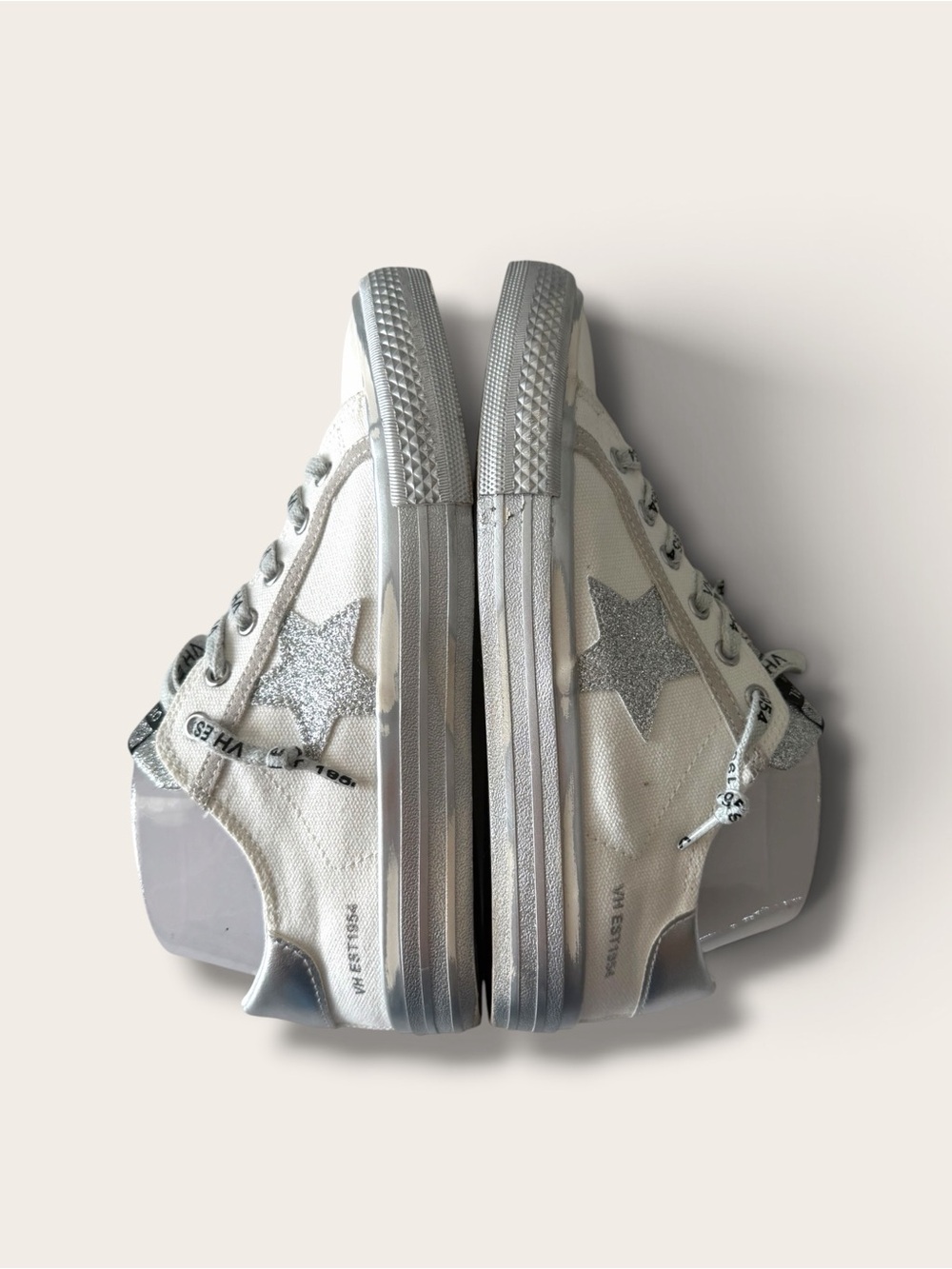 Vintage Havana White & Silver Low-Top Sneakers - Picture 8 of 12